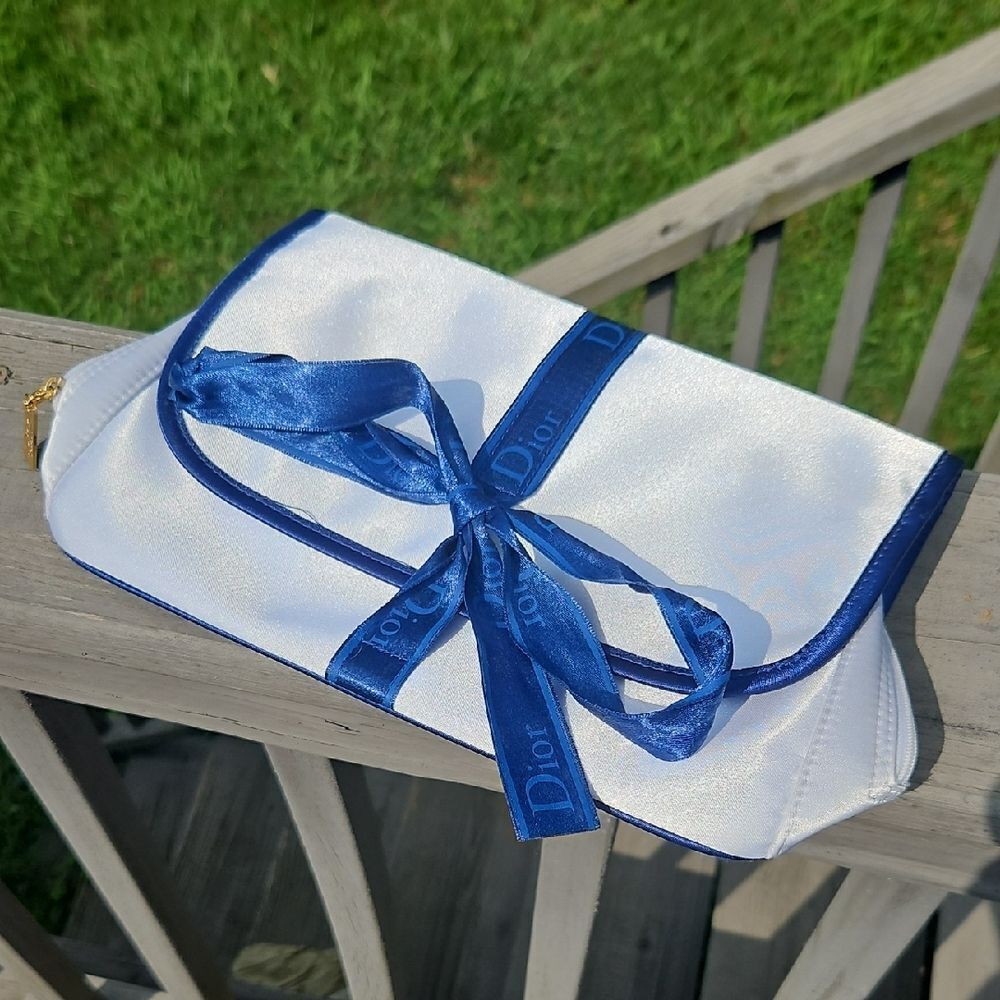 Dior Parfums Collapsible Cosmetic Bag – White & Navy Ribbon Travel Pouch